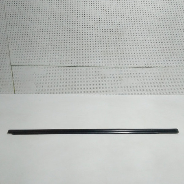 Pestana Externa Dianteira Direita G.carnival 2009 Sku 61187