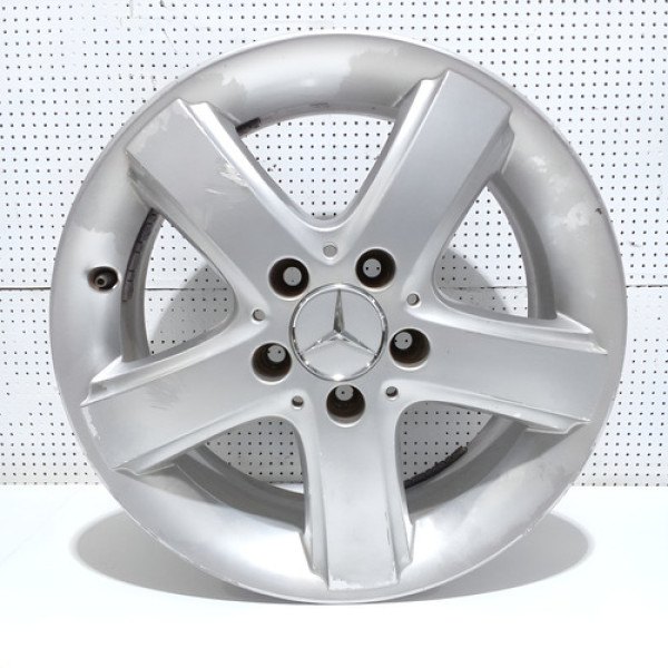 Roda Traseira Direita B200 2.0 2006 Sku 60486 Prateado