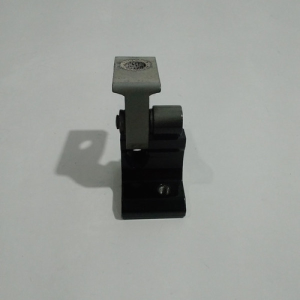 Dobradiça Inferior Porta Traseira Esquerda Audi A3 Cod 58017