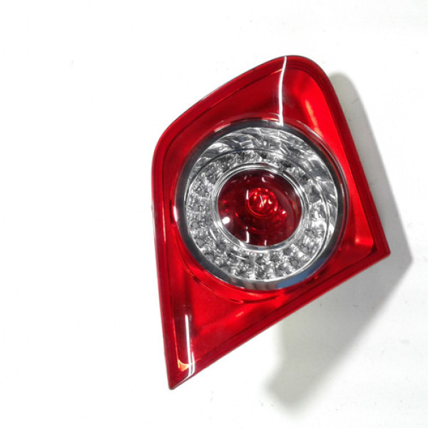 Lanterna Tampa Tras Lado Esquerdo Volks Jetta 2009 Sku 29320 Vermelho