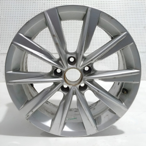 Roda Traseira Direita Aro 17 Passat 2012 Cod 42806 Cinza