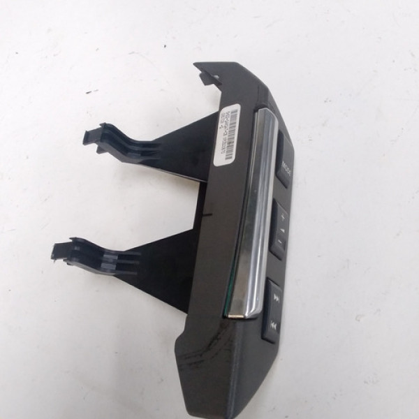 Botão Do Volante Lado Direito Freelander 2 2010 Cod 62461