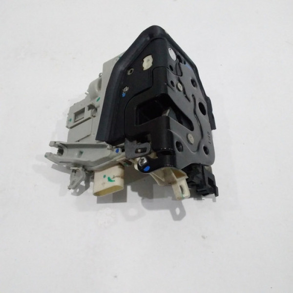 Fechadura Dianteira Direita Audi A4 2010 Cod 55945