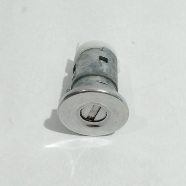 Miolo De Trava Do Porta Malas Honda Accord 2005 Sku 58101