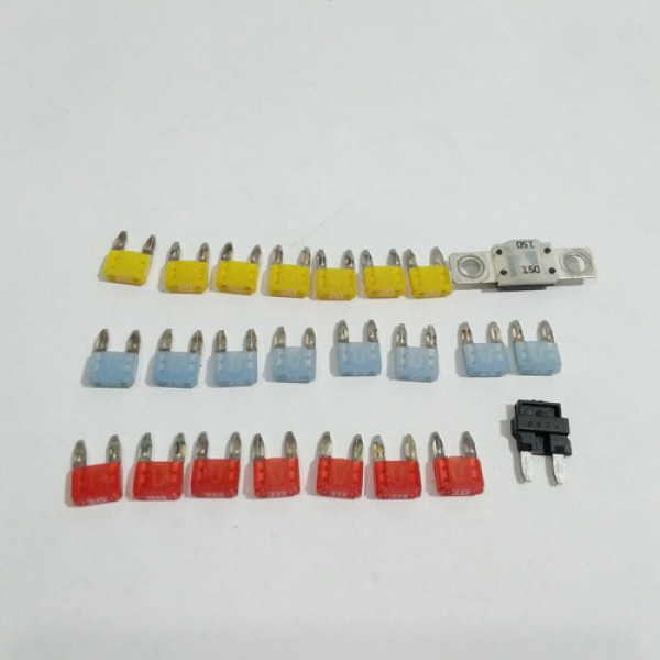 Kit De Fusíveis Hyundai Azera 2009 Sku 58055