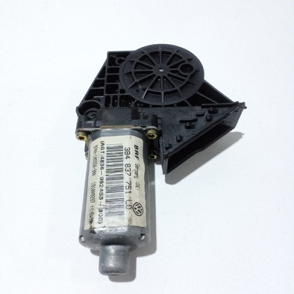 Motor Da Máquina Do Vidro Diant/esq Passat 2001 Cod 63569