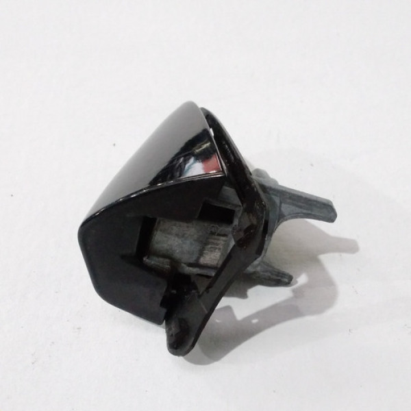 Acabamento Maçaneta Ext Porta Tras Dir Passat 2012 Sku 60815