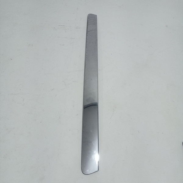 Friso Cromado Aplique Ext Da Tampa Tras B200 2006 Sku 65291