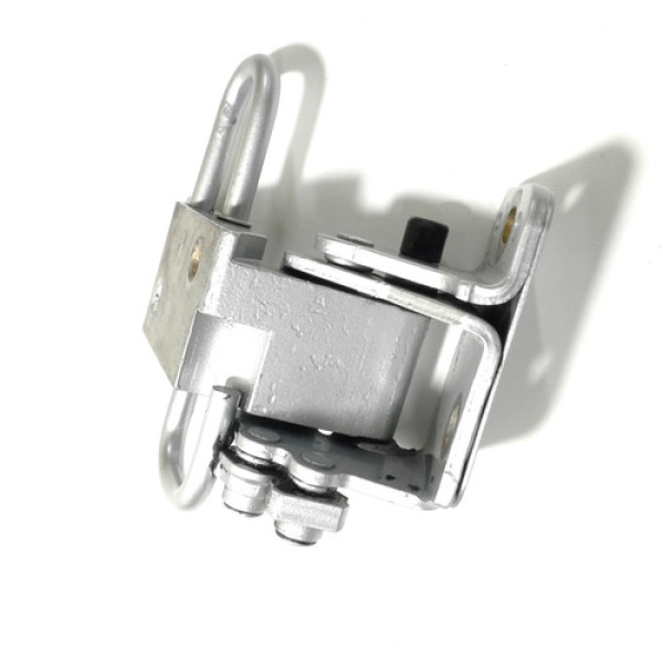 Dobradiça Inferior Traseira Direita - Audi - A4 - 2004