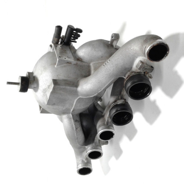 Coletor De Admissão - Volvo - 960 - 1992 Sku 37066