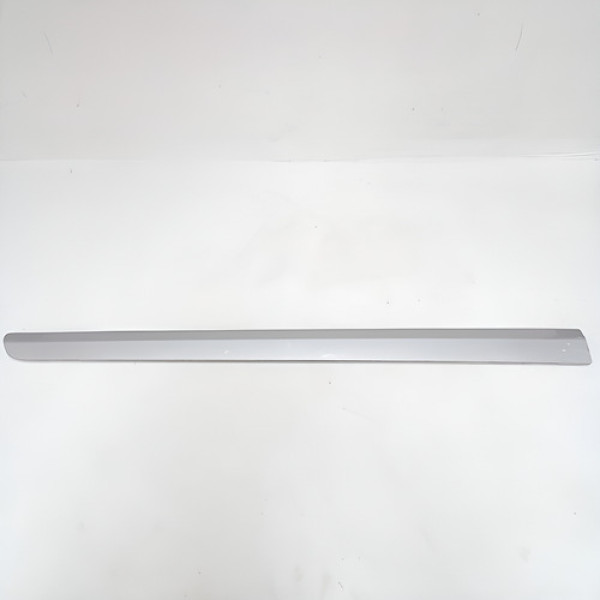 Friso Externo Da Porta Dianteira Esq B200 2006 Sku 64781 Cinza