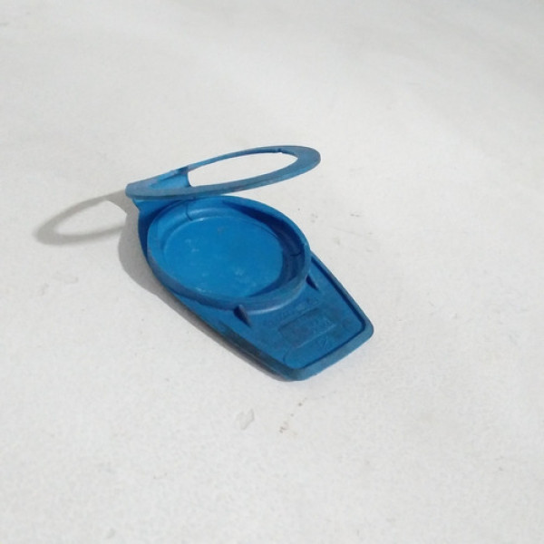 Tampa Do Reser. Limpador Parabrisa Passat Sku 2012 59119