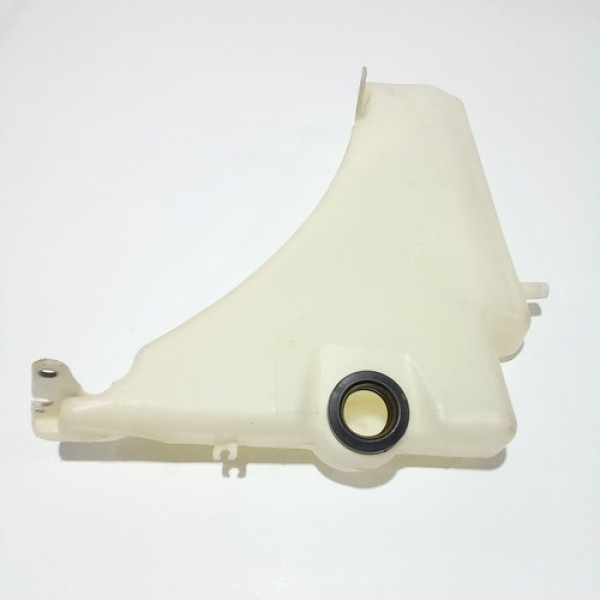 Reservatório De Água Do Parabrisa A4 2014 Sku 64493