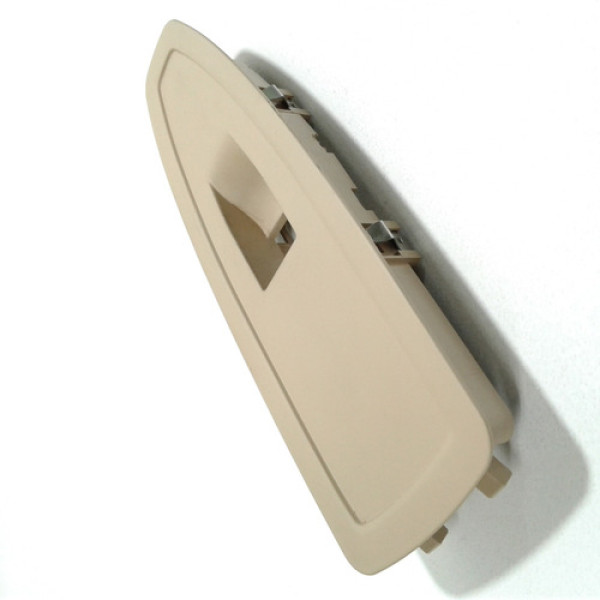 Acabamento Botão Vidro Dianteiro Direito  - Bmw 320i 2015