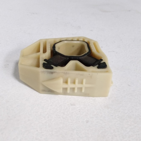 Batente Do Radiador Volkswagen Passat 2.0 Tsi 2012 Sku 59127