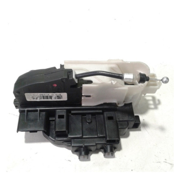 Fechadura Da Porta Dianteira Direita Hyundai I30 2011 54067