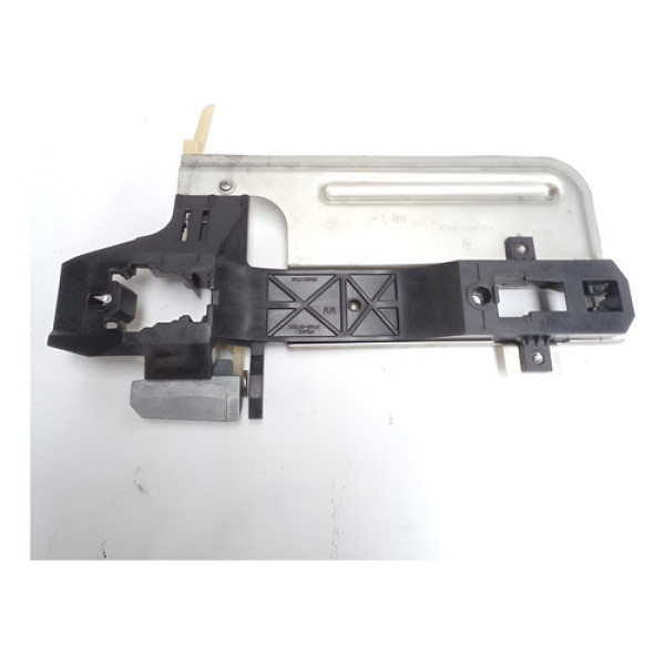 Suporte Maçaneta Ext Porta Tras Esq Tribeca 2009 Cod 64246 Traseira