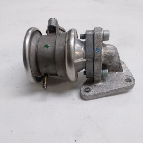 Válvula Egr Esquerda Passat 2.8 V6 Variant 2001 Sku 63868