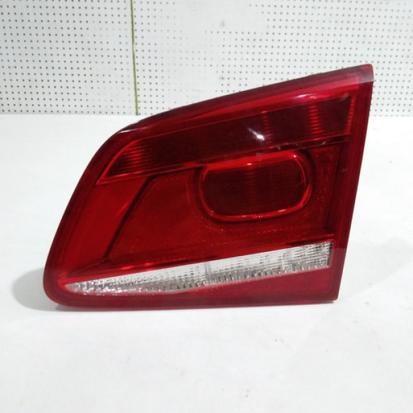 Lanterna Lado Direito Passat 2.0 Tsi 2012 Sku 60716 Direito Vermelho