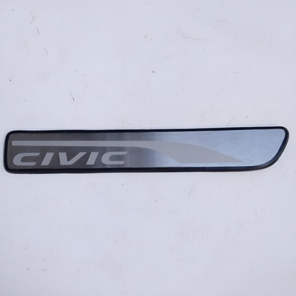 Soleira Da Carroceria Traseira Lado Dir Civic 2020 Sku 63325 Preto