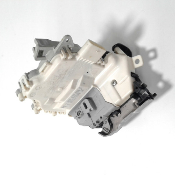 Fechadura Porta Traseira Direita Elétrica - Audi - A4 - 2011