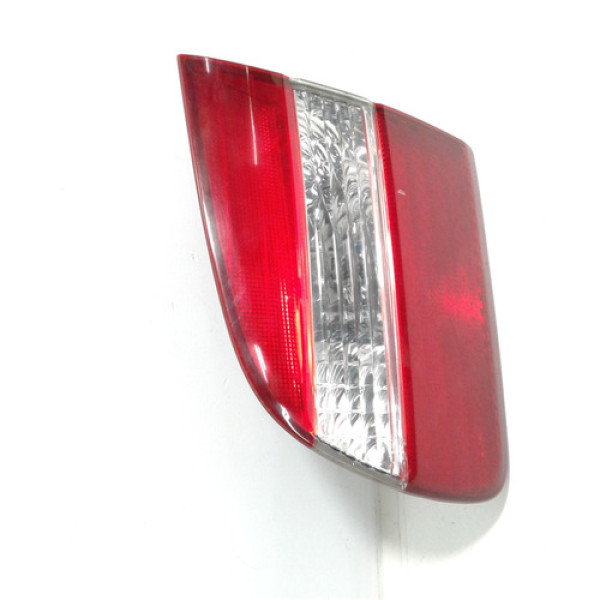 Lanterna Da Tampa Lado Direito - Toyota Corolla 2001 Direito Vermelho