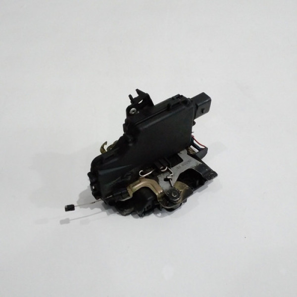 Fechadura Da Porta Diant Dir Passat 2001 Sku 54367