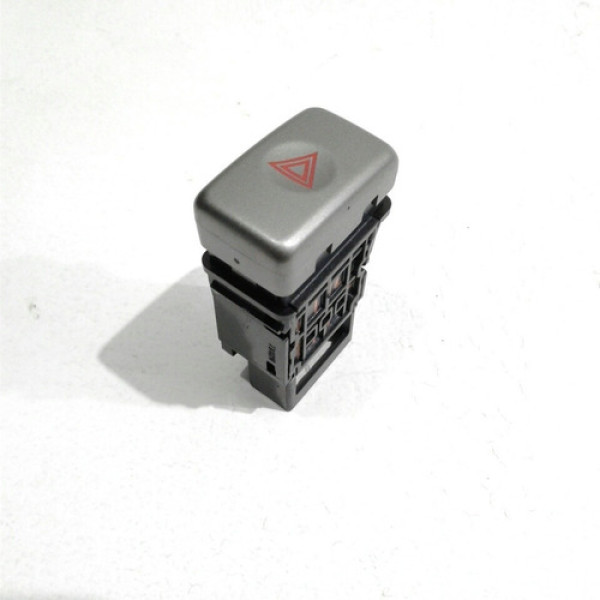 Botão Do Pisca Alerta Subaru Forester 2008 Sku 49600