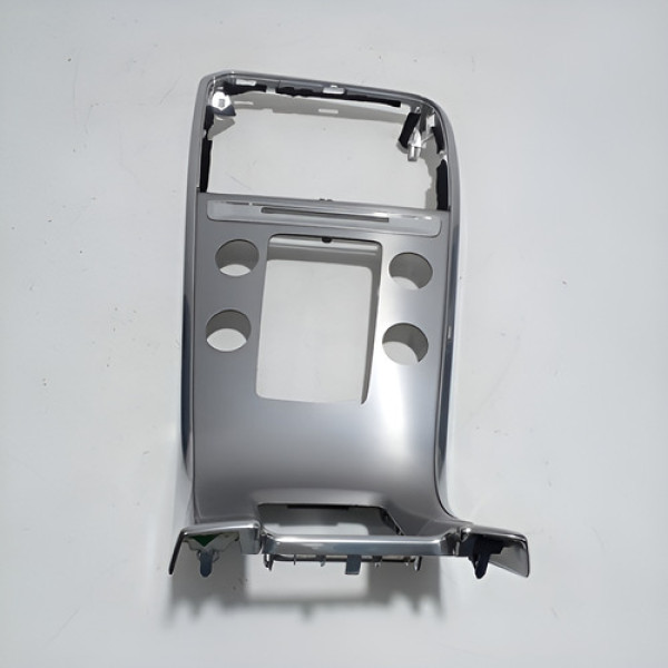 Moldura Central Do Controle Do Rádio Xc60 2017 Sku 65880