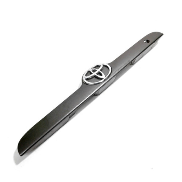 Aplique Da Tampa Traseira  - Toyota  Corolla 2008 Prateado