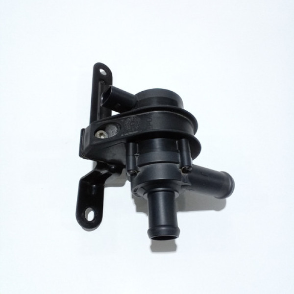 Bomba Da Água Auxiliar A1 1.4 Tfsi 2011 Sku 64614