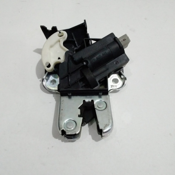 Fechadura Da Tampa Traseira Volkswagen Passat 2010 Sku 56718