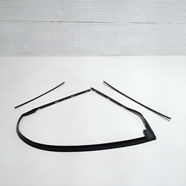 Borracha Vedação Sup Int Porta Tras Dir Azera 2011 Sku 61308 Preto