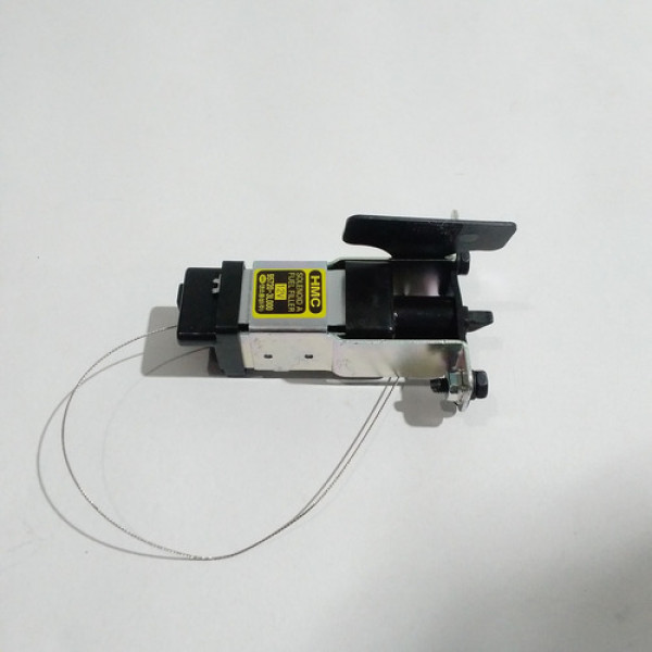 Trava Da Portiola Hyundai Azera 2011 Sku 61285